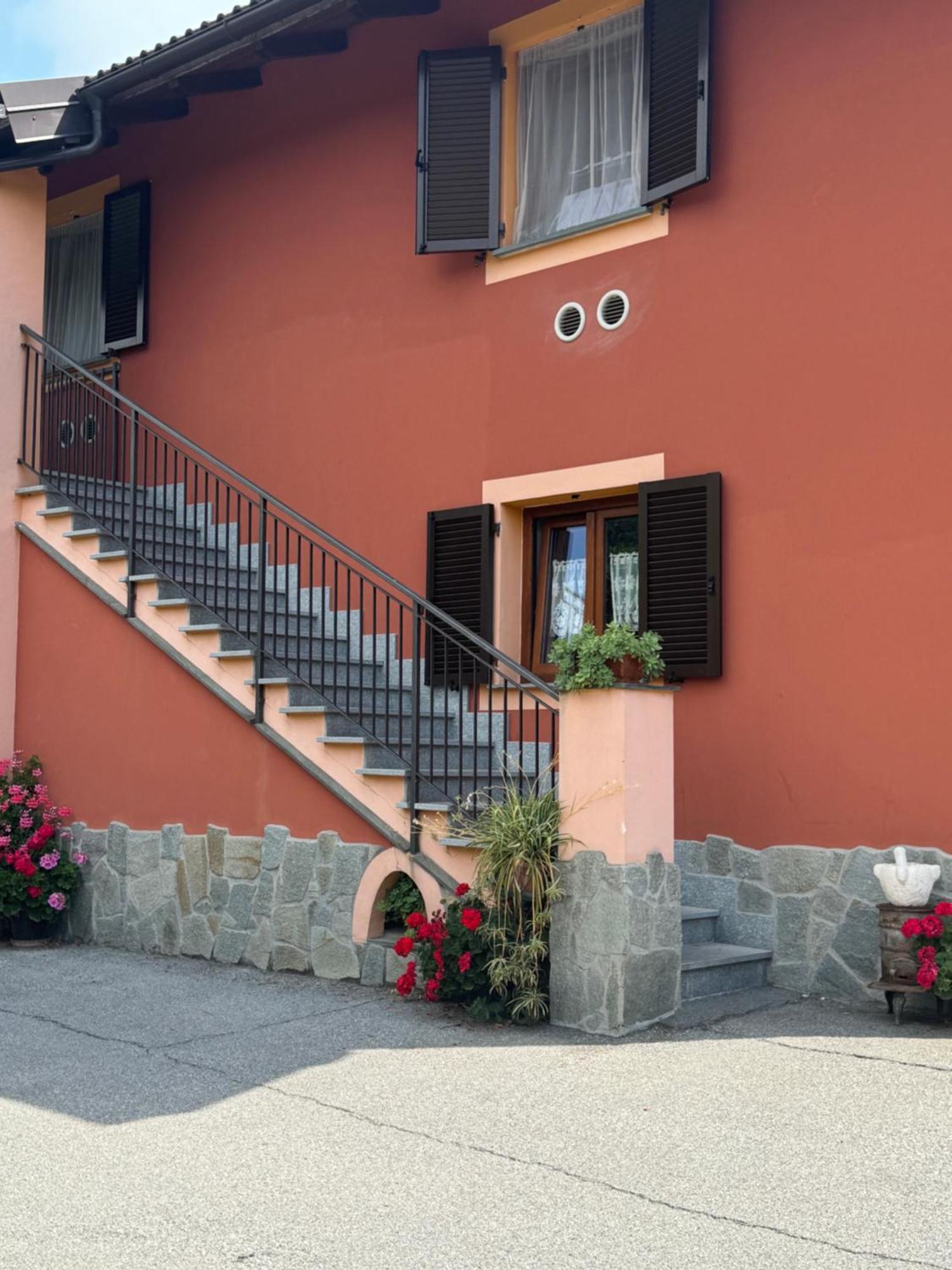 B&B Al Ciliegio Del Turchino Mele Luaran gambar