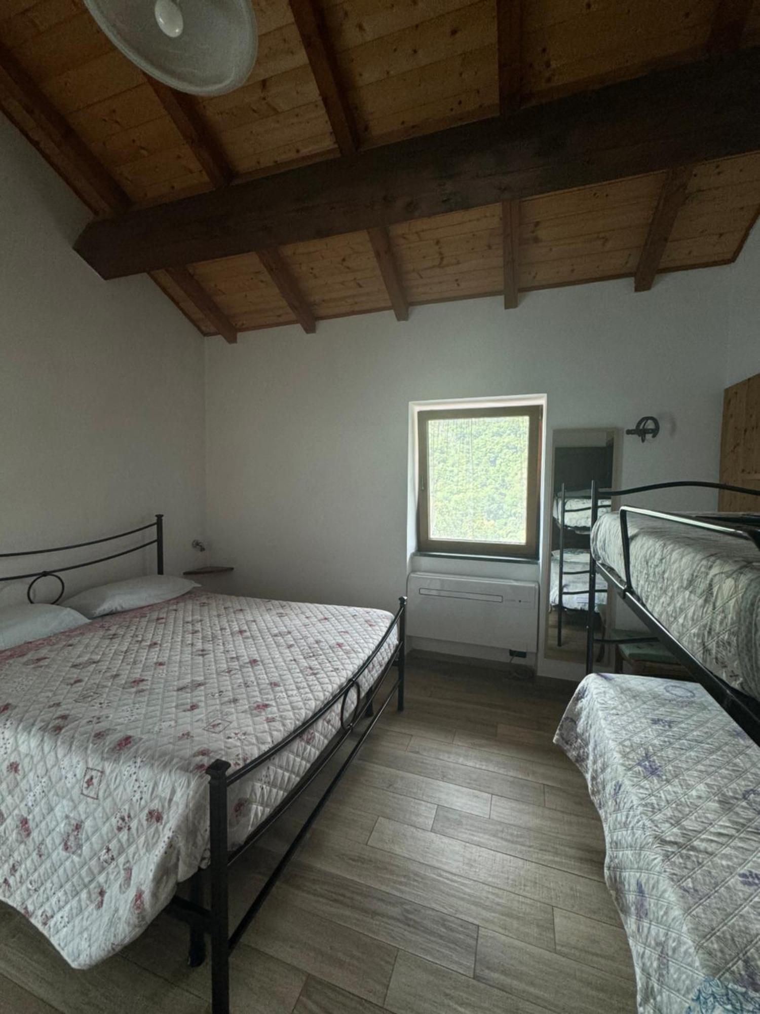 B&B Al Ciliegio Del Turchino Mele Luaran gambar